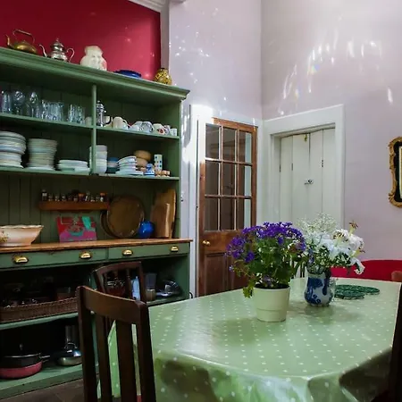 Central Apartment With Parking, Original Art And Antiques Edinburgh Exterior photo