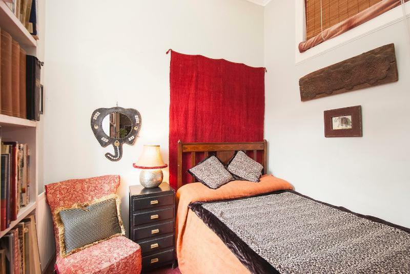 With Parking, Original Art And Antiques Apartamento